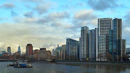 Fototapeta na wymiar London skyline of tall residential apartments over the River Thams