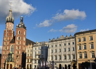 Fototapeta na wymiar st mary's church in krakow, Poland
