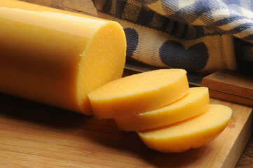 Polenta gialla cilindrica ft0212_2271