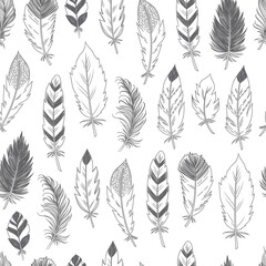 Fototapeta premium Vector seamless feathers pattern in boho style 