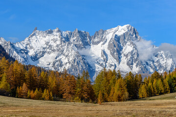 Il Monte Bianco da Petosan in autunno