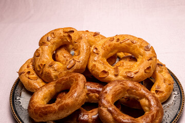 pretzels on a plate