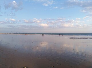 Walking on the beach is always a physical activity that improves our general health