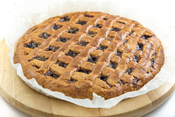 Tasty tart with homemade fig jam