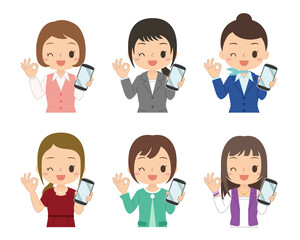 OKサインでスマホを持つ女性　セット　イラスト