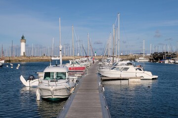 Fototapeta premium Ponton de Port-Haliguen dans le Morbihan