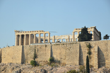 Vista de los principales monumentos y sitios de Atenas (Grecia). Vista de el Partenón desde el...
