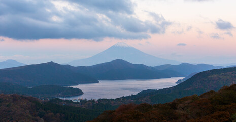 富士山と芦ノ湖