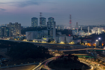 the night view of the industrial complex