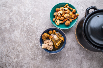 A bowl of nutritious and delicious matsutake pork bone soup