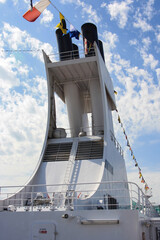 Kreuzfahrtschiff auf See - Cruiseship or cruise ship liner at sea