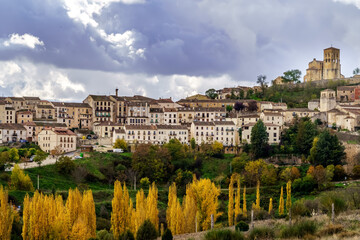 Fototapeta na wymiar Cityscape of Sepulveda. Medieval city on top of a hill. Segovia Australia 