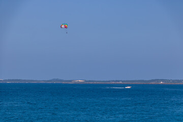 パラセーリング