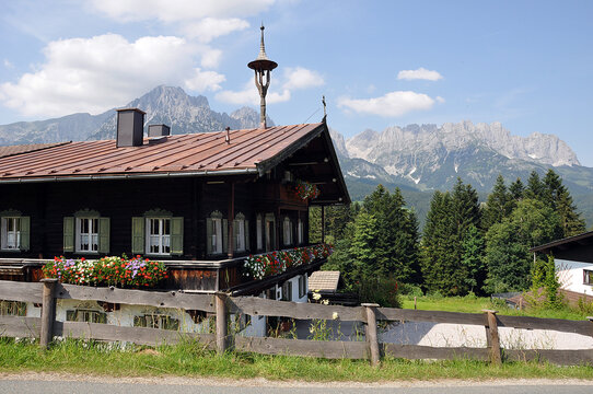 Ellmau am wilden Kaiser in Tirol, Bergdoktor, Alpen