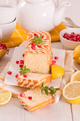 Lemon sponge cake. 