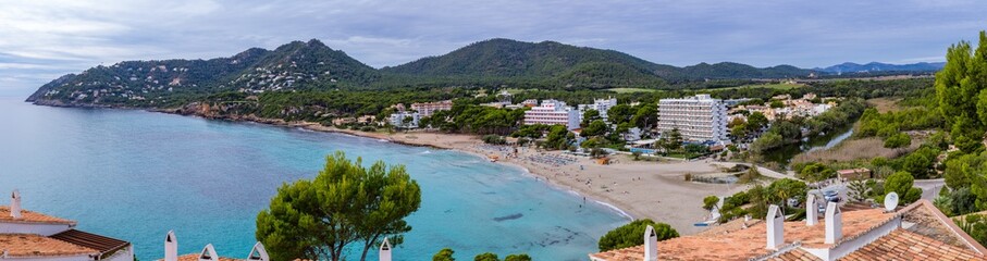 Fototapeta na wymiar Panoramaaufnahme von Canyamel, Ferienort auf Mallorca, Spanien