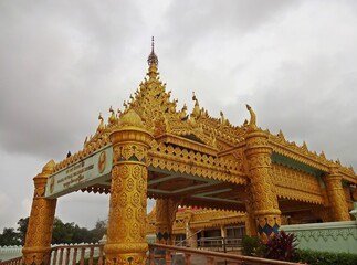 Fototapeta na wymiar Global Vipassana Pagoda, Mumbai,india