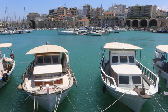 BOTES GRIEGOS