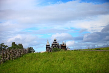 Obraz premium wooden churches in the open air reserve kizhi russia