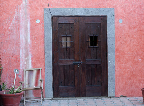 old wooden door-Puertas de madera