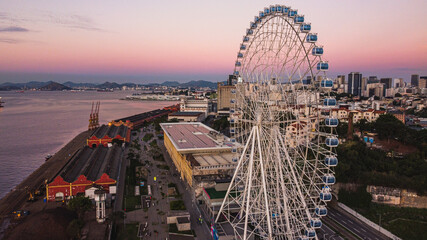 wheel at night