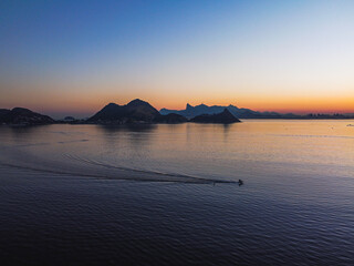 BA&Iacute;A DE GUANABARA (SUNSET)