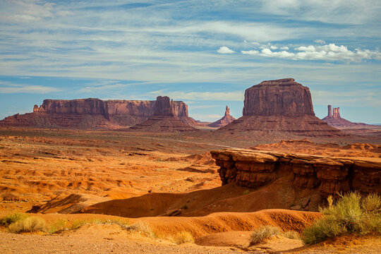 The iconic movie location in morning light, John Ford Point, Monument Valley, Arizona.