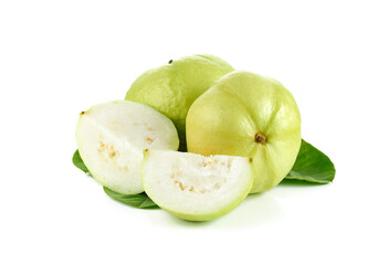 Fototapeta na wymiar guava fruit isolated on white background