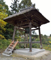 岩殿観音、鐘楼