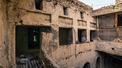 Fototapeta na wymiar Ruin Building near Tarout Castle, Qatif, Saudi Arabia.