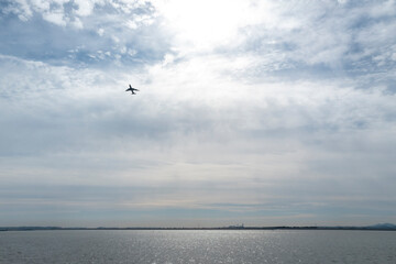 비행기 이륙하다