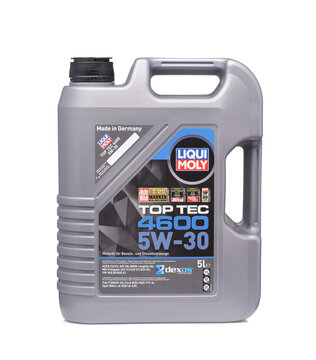 Product shot of motor oil Liqui Moly plastic bottle