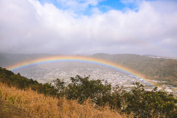  Rainbow over Manoa valley, Tantalus lookout, Honolulu, Oahu, Hawaii

