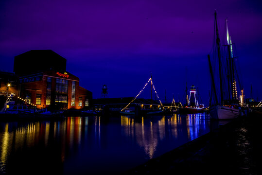 The port odf Den Helder, Holland by night.