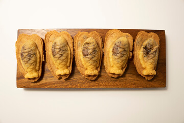 Winter street snacks for Korean families