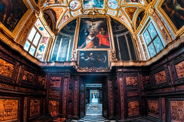 Fototapeta premium interior of saint cathedral