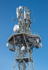 Antenne relais en montagne