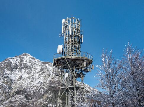 Antenne relais en montagne