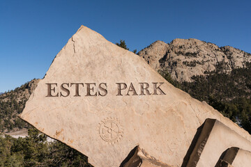 Fototapeta na wymiar Stone Estes Park sign in Colorado