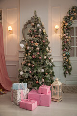 Christmas tree and gifts