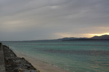 南の島の夕暮れ時