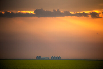 Fototapeta premium Prairie Storm Clouds Sunset
