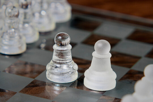 Imagens de Pawn Chess – Explore Fotografias do Stock, Vetores e Vídeos de  124,410