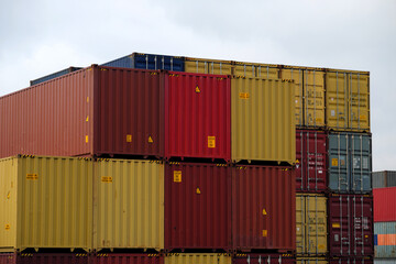 Cargo containers in a container terminal ready for ocean transport - Stockphoto