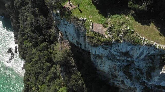 acantilado de santo&ntilde;a  vista aerea 