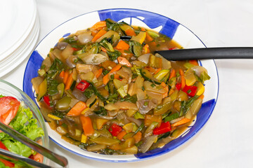 Mixed vegetable and prawn chopsoy