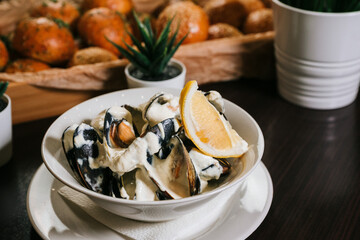 mussels in cream sauce