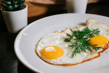 fried eggs