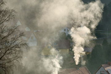 Dym nad miasteczkiem - obrazy, fototapety, plakaty