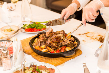 hand holding a plate with food